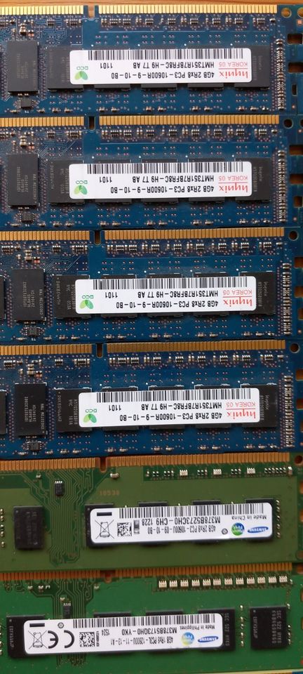 RAM DDR3 4GB 2GB teilweise ECC in Dierdorf