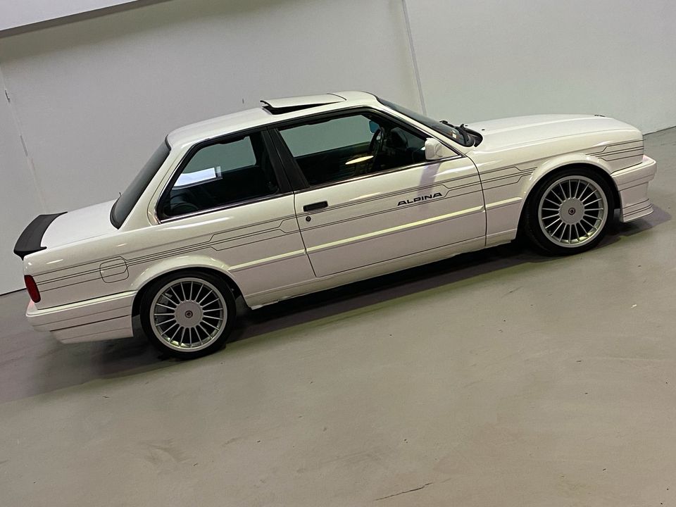 BMW E30 320i ALPINA B3 2.7 STYLE 17 ZOLL ~ OLDTIMER ~ TAUSCH 325i in Bielefeld