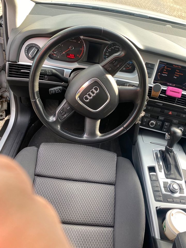 Audi A6/3.0 TDI DPF quattro tiptronic mit Standheizung in Pforzheim