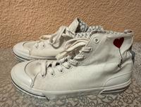Damenschuhe Graceland 42 neuwertig LOVE Weiß mit Herz Sneaker Leipzig - Engelsdorf Vorschau