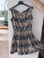True Vintage Yumi Kleid Blümchen Bunt 34 36 ärmellos A-Linie Nordrhein-Westfalen - Uedem Vorschau