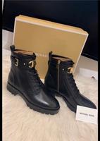 Michael Kors Schuhe / Stiefel / Größe 37 / Boots Hessen - Maintal Vorschau
