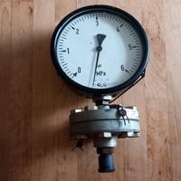 Druckmittler,Manometer,Druckmesser, 0-6 MPa, DDR,verplomt,Versand Sachsen-Anhalt - Südliches Anhalt Vorschau