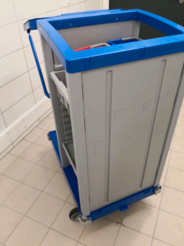 Reinigungswagen Ecolab Mobilette in Udenheim