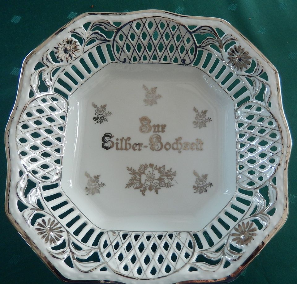 Schale / Durchbruchschale " Zur Silber-Hochzeit" ca. 24 x 24 cm in Lingenfeld