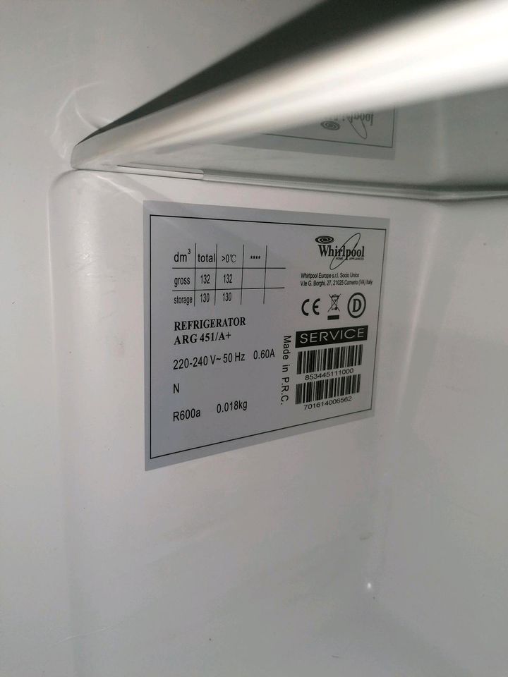 Whirlpool Refrigerator in Niebüll