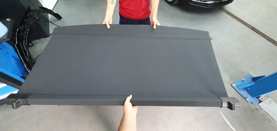 VW Original Laderaumabdeckung T5 T6 7E5867773 A TB4 Schwarz in Hannover