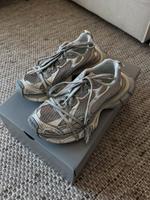 Balenciaga 3XL Hamburg - Altona Vorschau