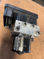 VW Golf 5 ABS Block Hydraulikblock Steuergerät 1K0 614 517 AE Nordrhein-Westfalen - Detmold Vorschau