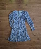 Vila Damen Kleid Freizeitkleid Sommerkleid Blumen Gr. 34 w. NEU Niedersachsen - Göttingen Vorschau