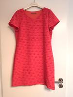 Kleid von Betty Barclay, Gr. 44, himbeerrot Berlin - Lichtenberg Vorschau