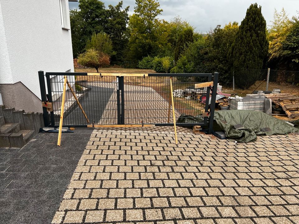 Doppelstabmattenzaun Montage, Zaunbau, Hausmeisterservice in Nohfelden