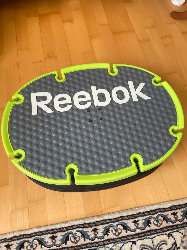 Reebok Core Board Fitness Trainer Gerät in Holzgerlingen
