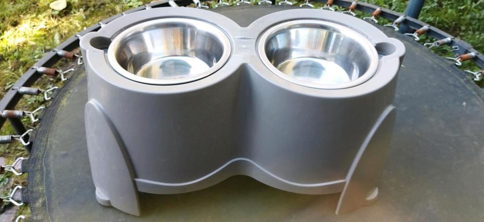 'Feeder'Hunde-Napf/-Bar; erhöht; 2 Edelstahl-Näpfe je 1500ml in Norden