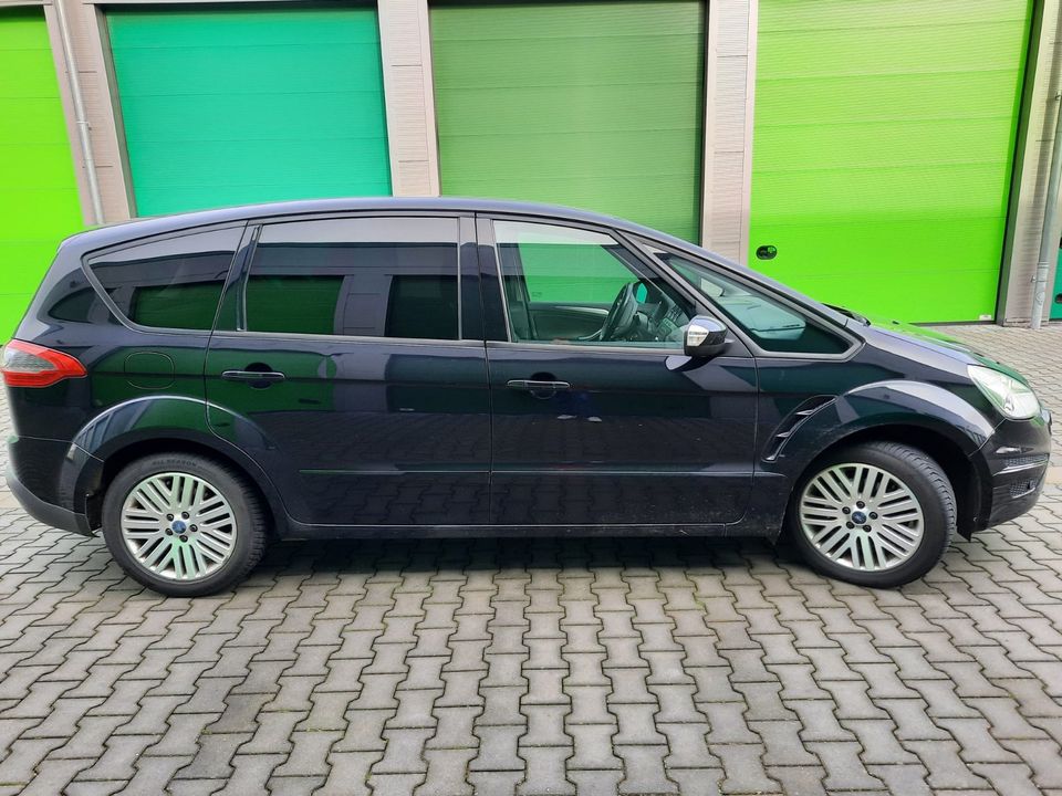 Ford S Max, LIFT, 5 Sitze, Neue Ganzjahresreifen, Scheckheft. in Kempen