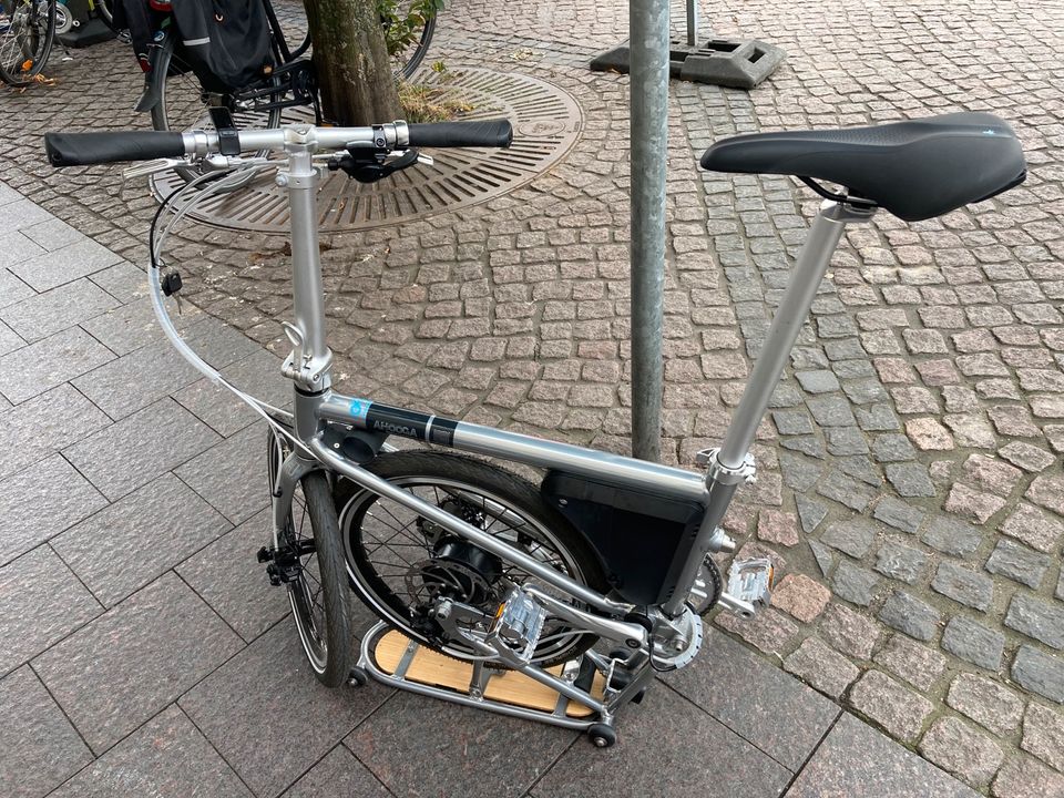 Ahooga Folding Power + E-Bike eBike Mini Faltrad Klapprad in Lübeck