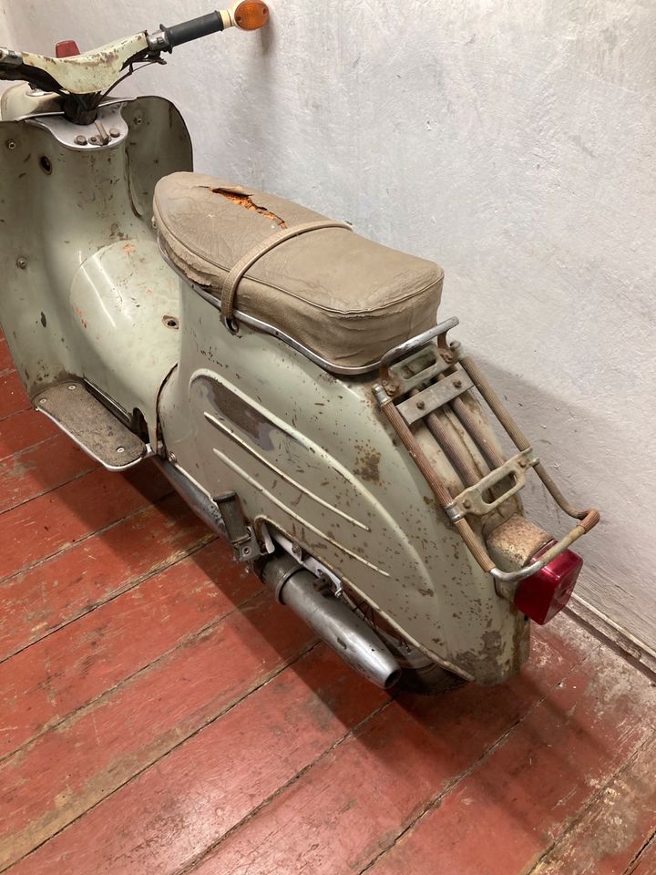 SUCHE ❗️ Simson Schwalbe KR51/1 KR51/2 DDR Scheune Garage Neu in Werdau