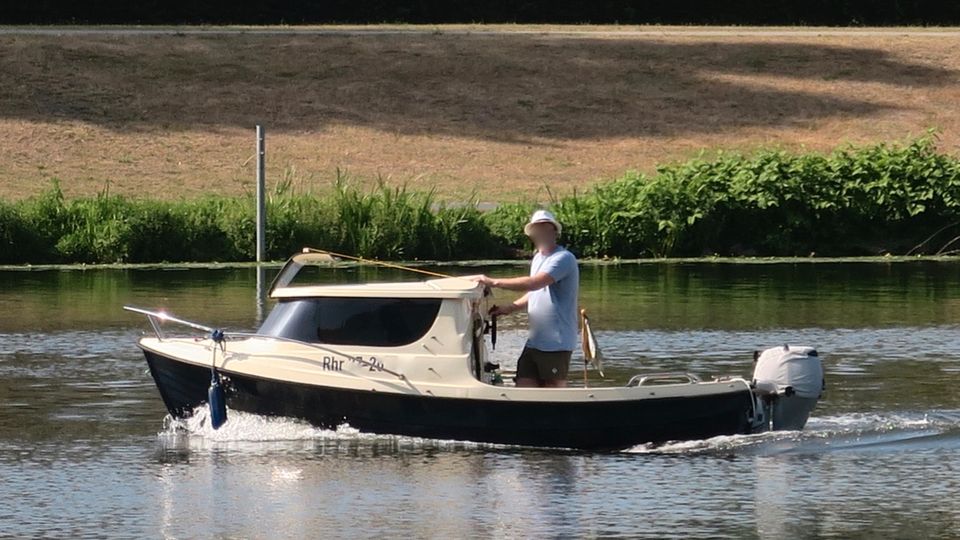 Motorboot Corsiva Elegante GS , GFK in Essen