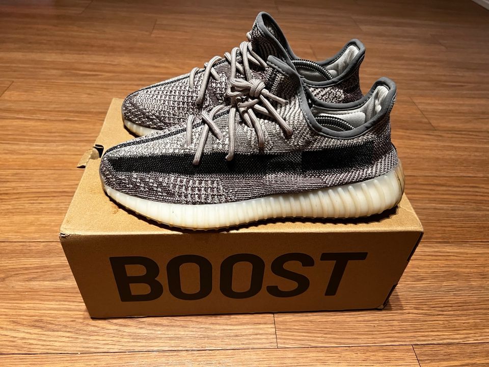 Adidas Yeezy 350 V Zyon 431/3 in Hamburg