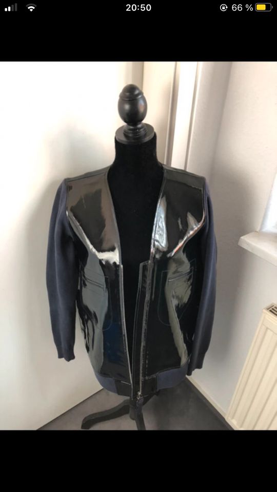 Coole Lackjacke Designerjacke H&M x Marni in Elmshorn