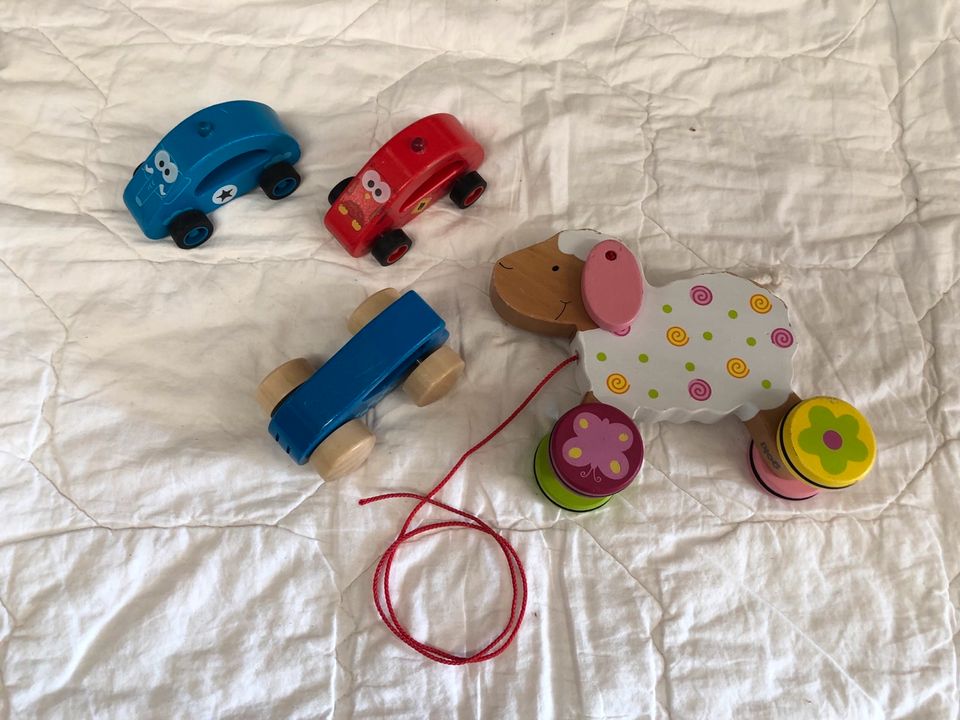 Babyspielzeug, mobile Ikea, Rasseln, Spieluhren, Babysicherungen in Horst (Holstein)