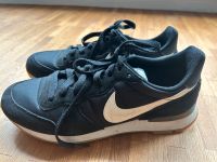 Nike Sneaker/Sportschuhe für Damen oder Jugendliche Altona - Hamburg Osdorf Vorschau