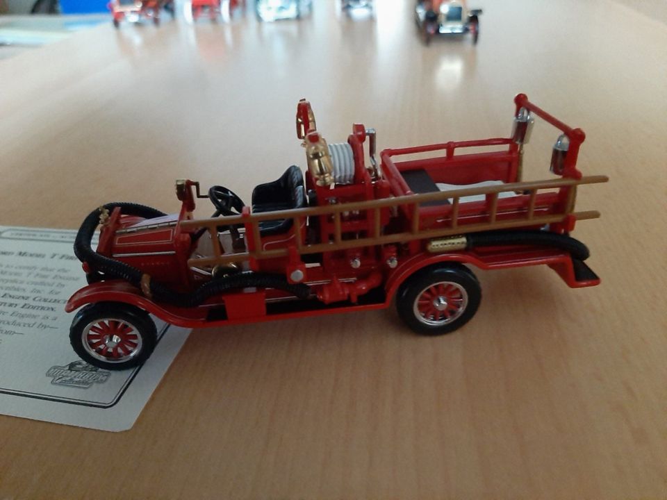 Matchbox Sammlermodelle Legenden der Feuerwehr mit Certivikate in Stoltebüll