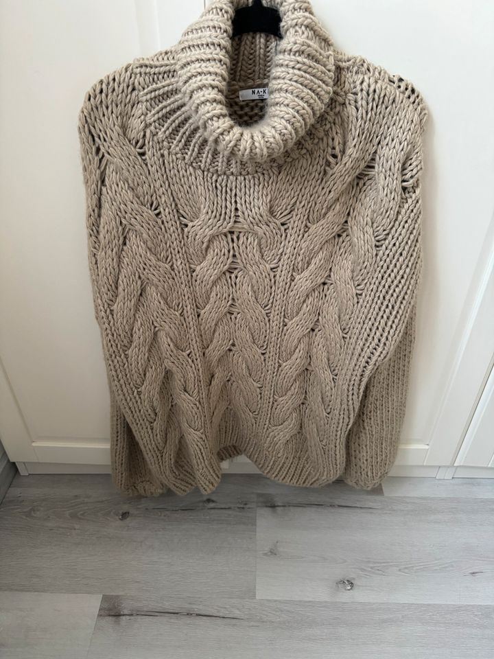 NA-KD strickpullover in Gersthofen