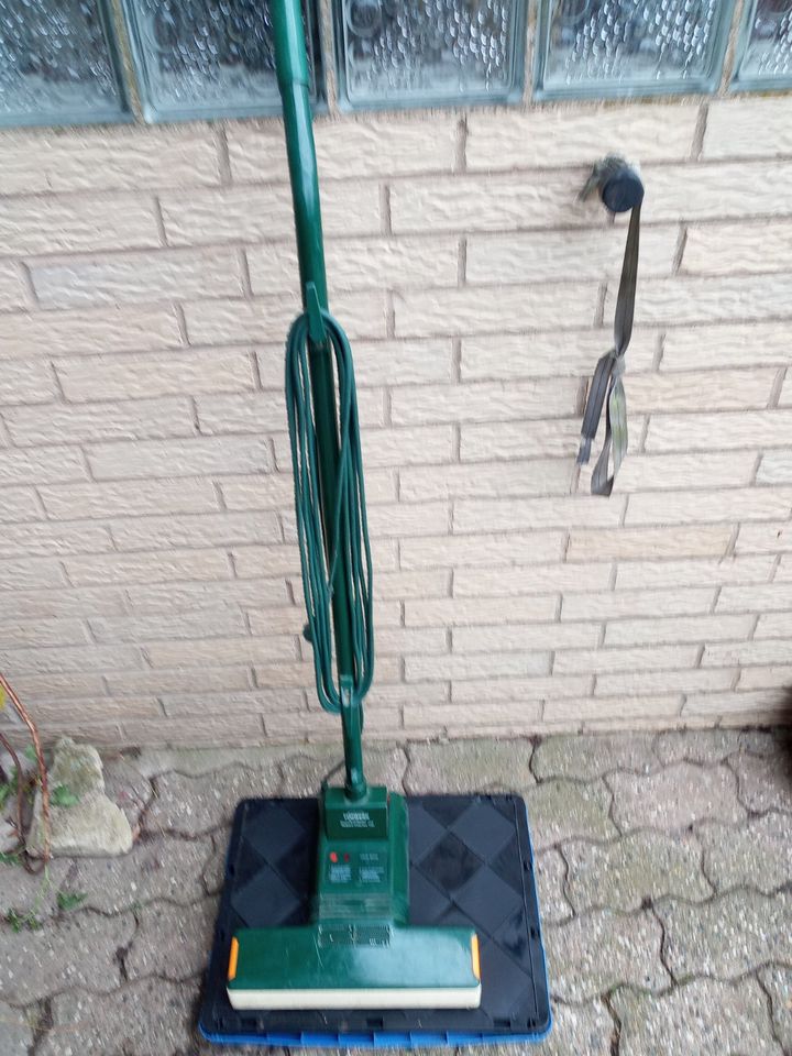 Vorwerk, Teppichfrischer Model 730 in Alfeld (Leine)