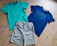 Shorts und 2 T-Shirts gr. 152 Nordrhein-Westfalen - Hiddenhausen Vorschau