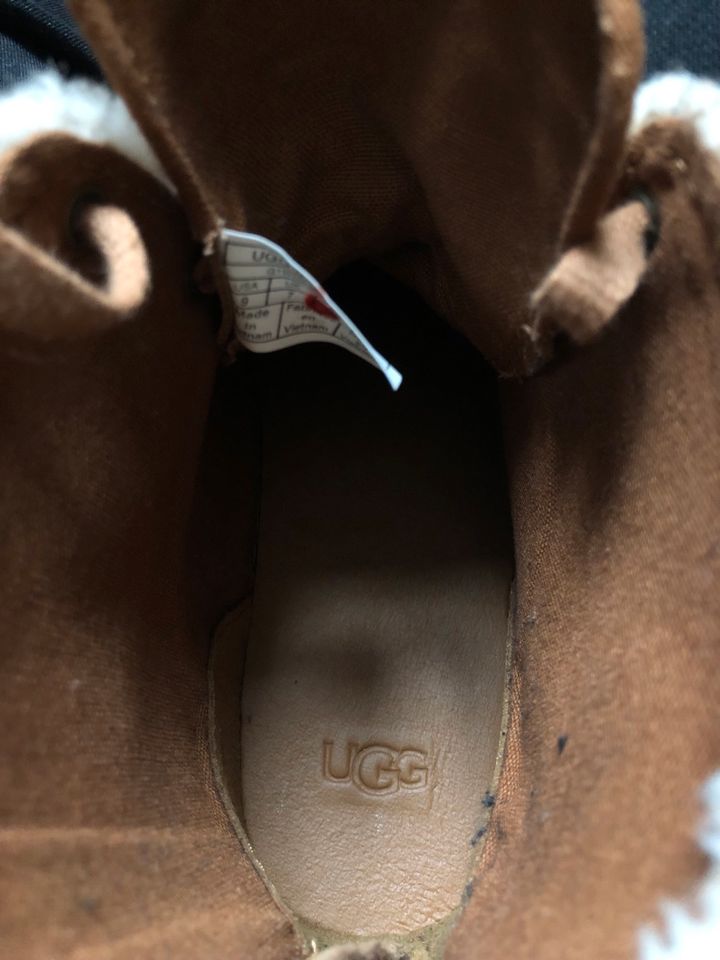 NEU-UGG Sneaker high in Merzig