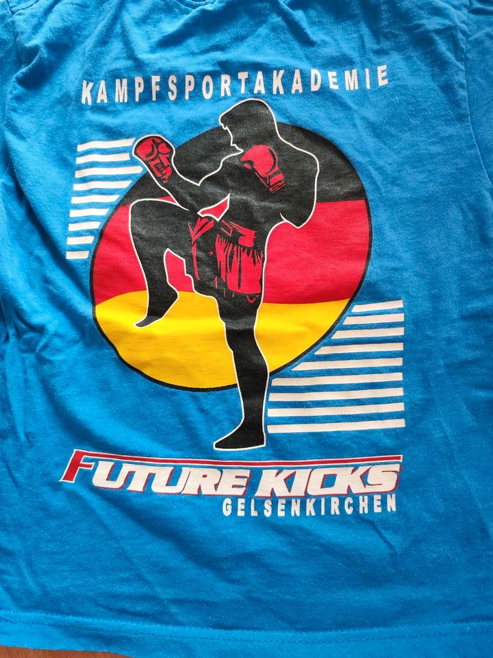 Future Kicks Anzug, Trikot ,Trainingsanzug,Hose,T-Shirt in Gelsenkirchen