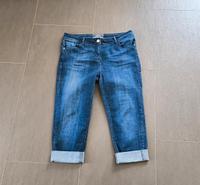3/4 Jeans Cecil Gr. 32/24 Neuwertig Bayern - Grub a. Forst Vorschau