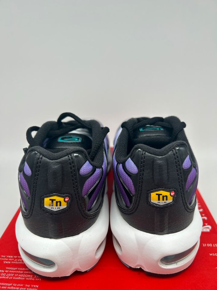 Nike Air Max Plus TN Sneaker Gr. 38 NEU weiß lila in Aachen