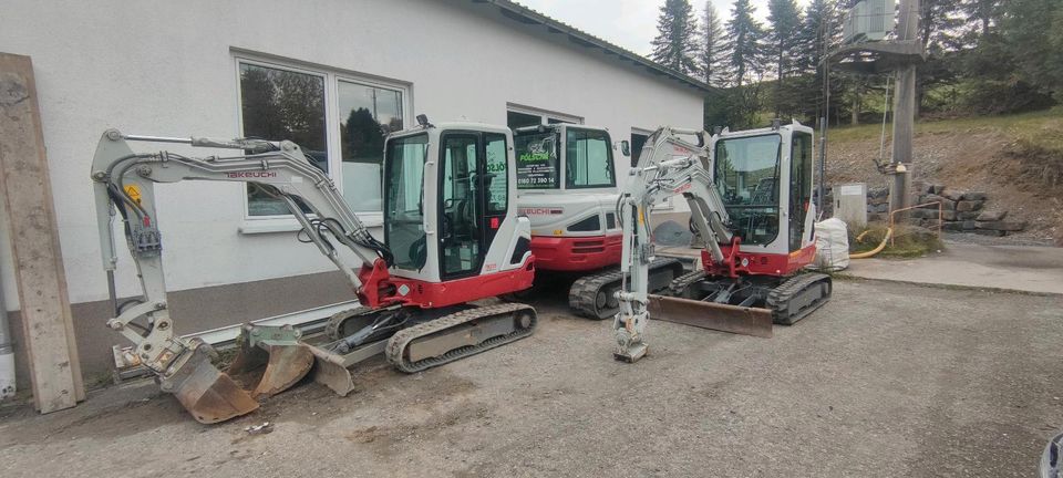 Minibagger 2,5t mieten Takeuchi tb225 Vermietung in Sonneberg