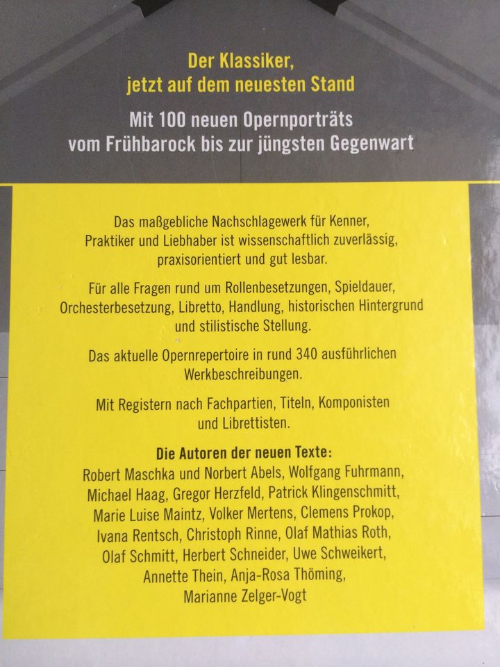 Handbuch der Oper (Bärenreiter, 2016) / Musikwissenschaft in Centrum