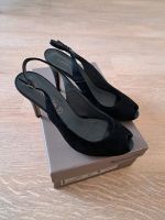 Tamaris Peeptoe 39 Schwarz Wildleder Echtled High Heel 1-29308-22 Sachsen - Auerbach (Vogtland) Vorschau