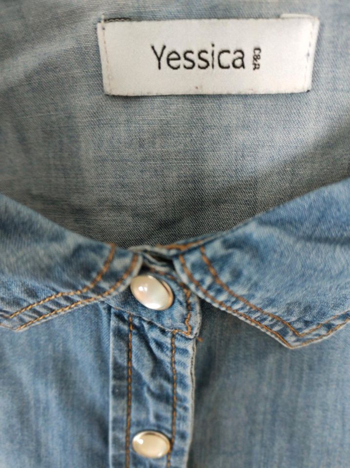 GRATIS VERSAND Jeanshemd, Bluse aus Jeans Gr. 38 (geschätzt) in Herscheid