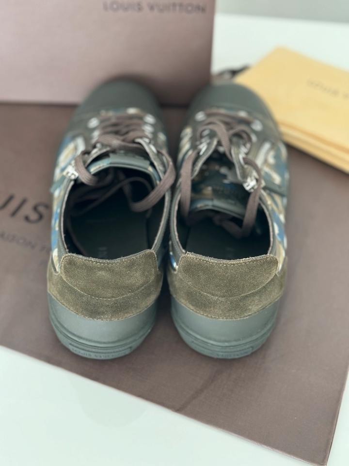 Louis Vuitton Zip up Sneaker LV Größe 8,5 in Hamburg