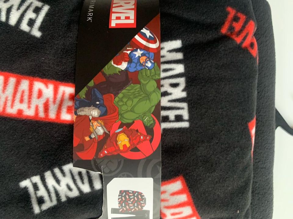 Marvel Men Kuschelanzug Hausanzug Loungewear L NEU in Düsseldorf