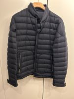 Moncler Daunenjacke lim. Modell NP 995€ Gr 4 Nordrhein-Westfalen - Lienen Vorschau