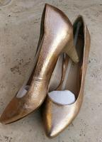 Edle Tamaris Pumps rosé gold Gr. 37 Dresden - Klotzsche Vorschau