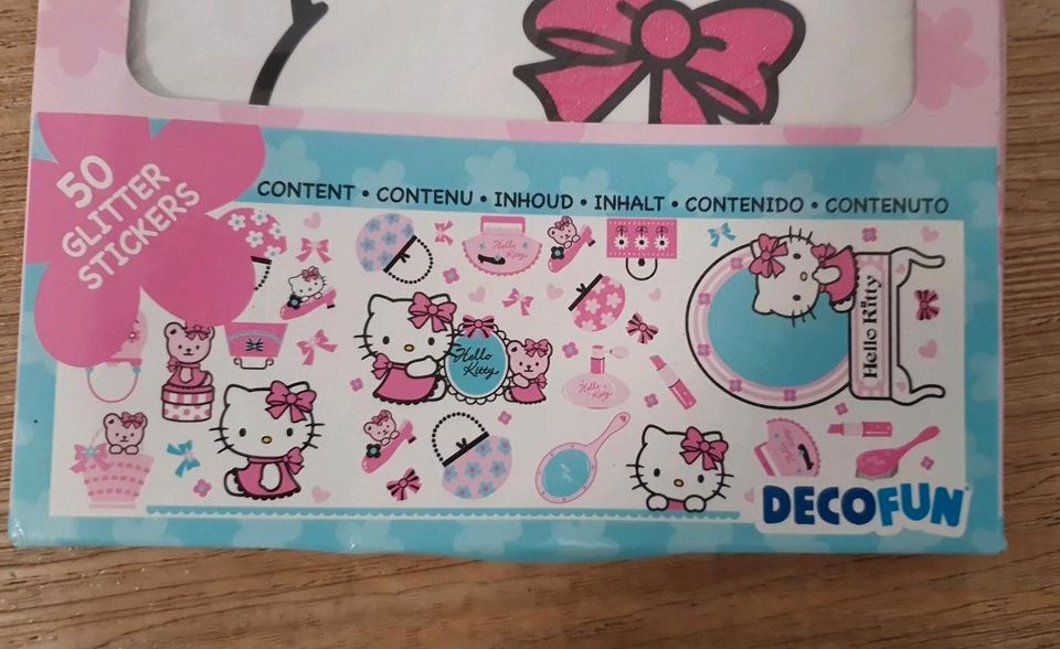 Hello Kitty Wandtattoos/ Decosticker in Lilienthal