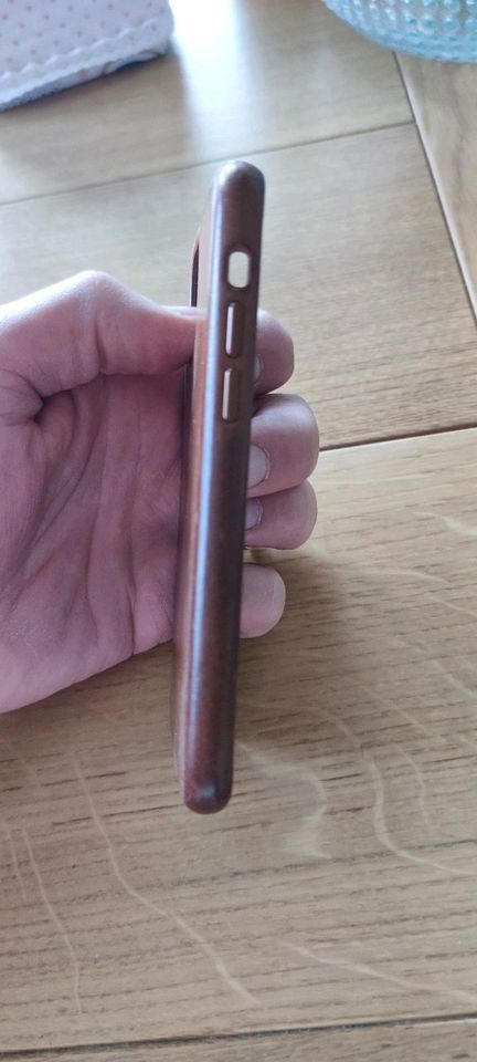 Apple IPhone 11 pro Original Leder Hülle in Bielefeld