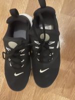 Nike Schuhe schwarz 37,5 Berlin - Schöneberg Vorschau