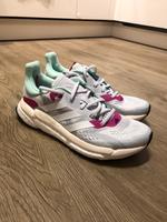Adidas Solar Boost 4 Damen Sport Running Laufen Größe 38 weiß Bayern - Deggendorf Vorschau