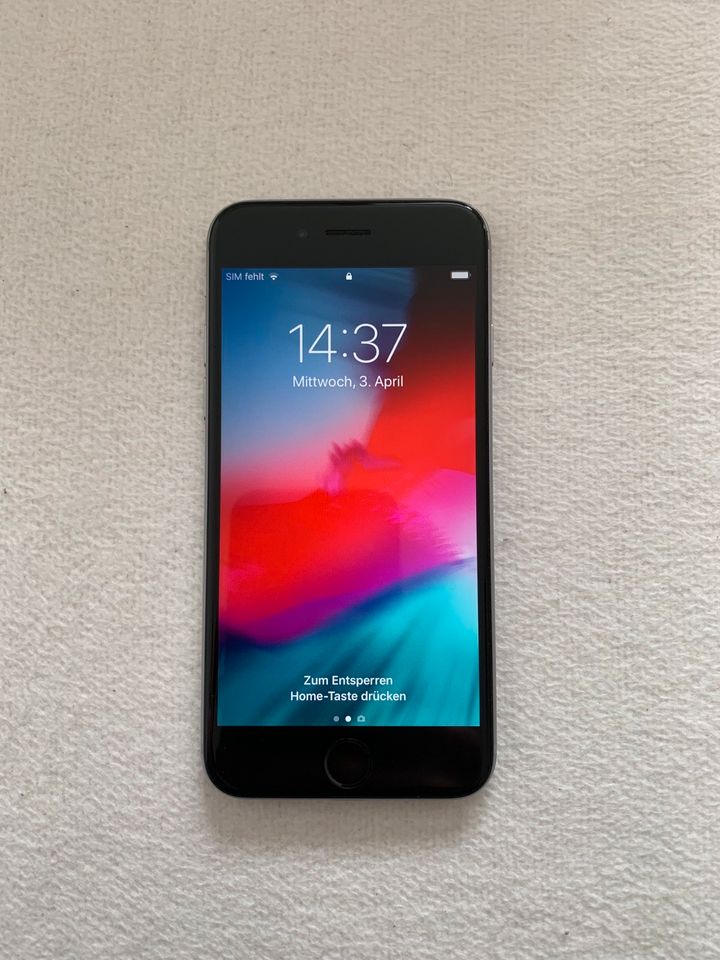 iPhone 6 Spacegrau - 16 Gb - 100% Akkuzustand - guter Zustand in München