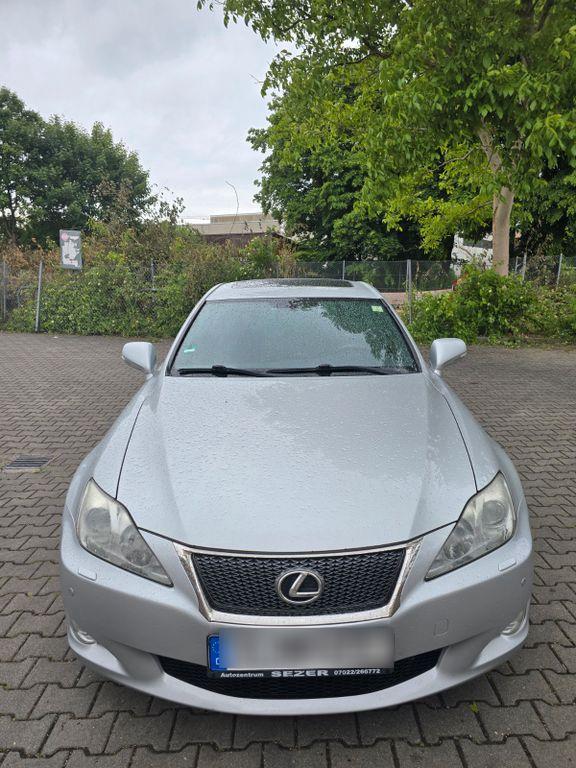 Abbildung des Autos Lexus IS 220 220d Sport …