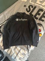 Kinder Champion Sweatjacke gefüttert ohne Kapuze Gr. 174/179 cm Saarland - Neunkirchen Vorschau