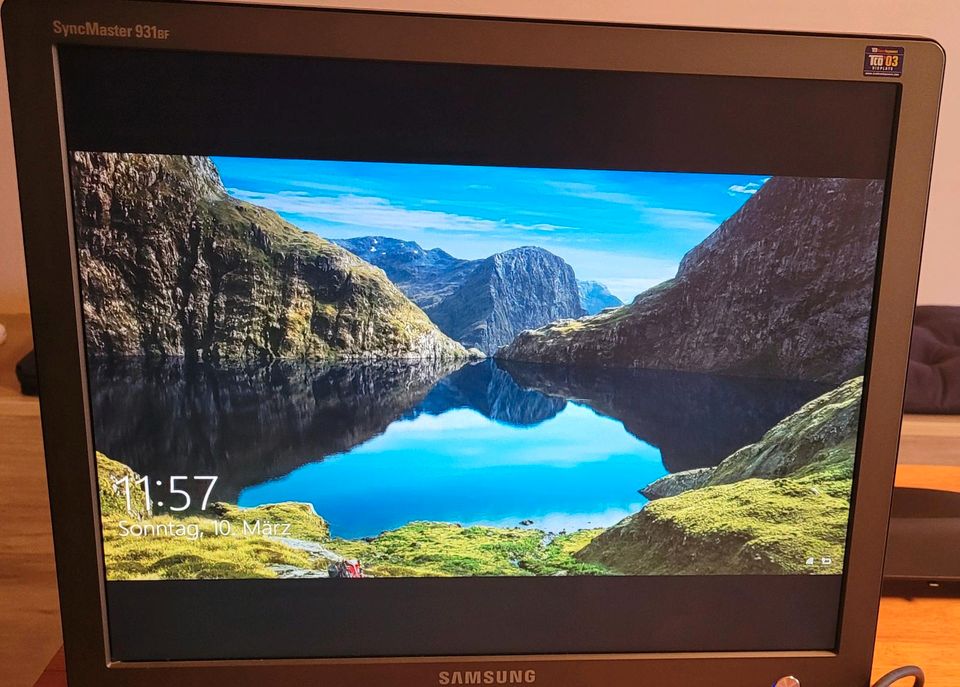 Samsung 19"-Monitor 931BF in Langenfeld